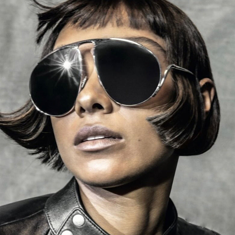 Ladies fashionable pilot sunglasses with polarized lenses and elegant metal frame Kalsten