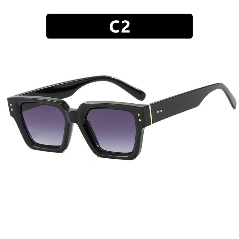 Women's trendy sunglasses in elegant oversized design Kalsten