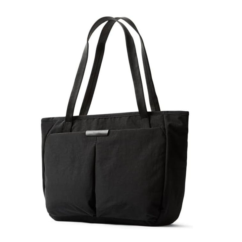 Elegant everyday handbag with practical exterior pockets Kalsten