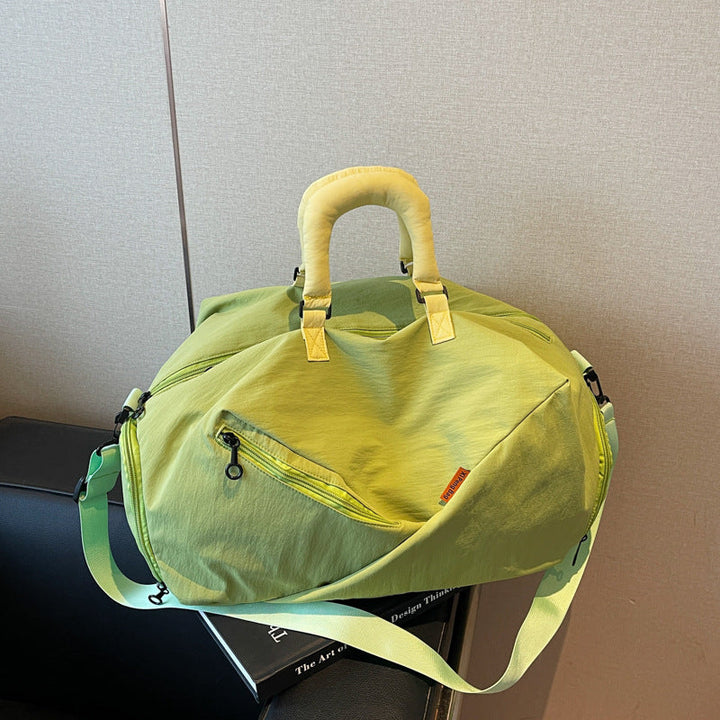 Sporty Travel Bag With Innovative Design Kalsten