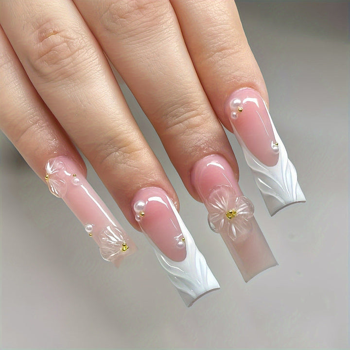 Decorative Press-On Nail Set Kalsten