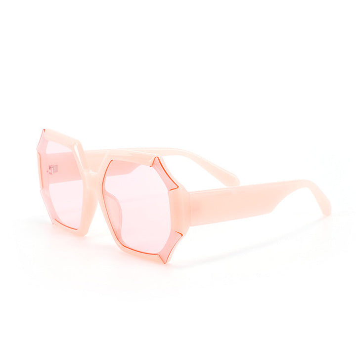 Ladies fashionable sunglasses with faceted frame Kalsten