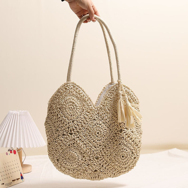 Handmade straw bag with structured design Kalsten