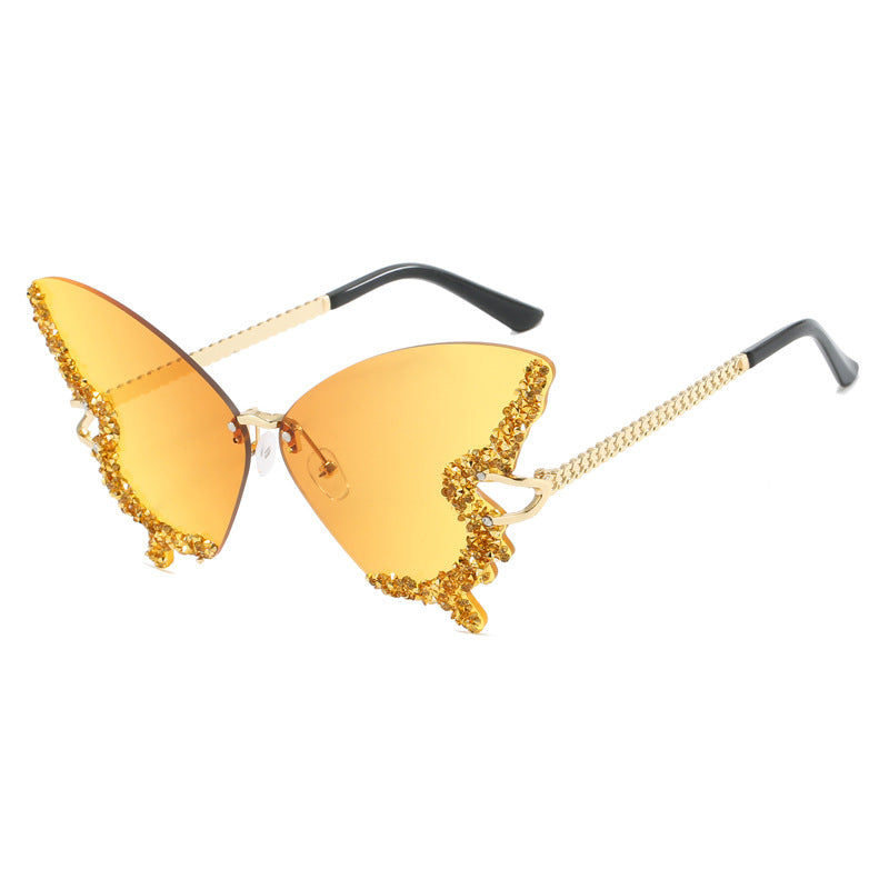 Ladies extravagant Cats Eye sunglasses with sparkling accents Kalsten