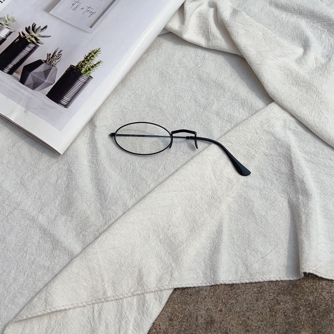 Retro-Inspired Oval Frame Glasses Kalsten