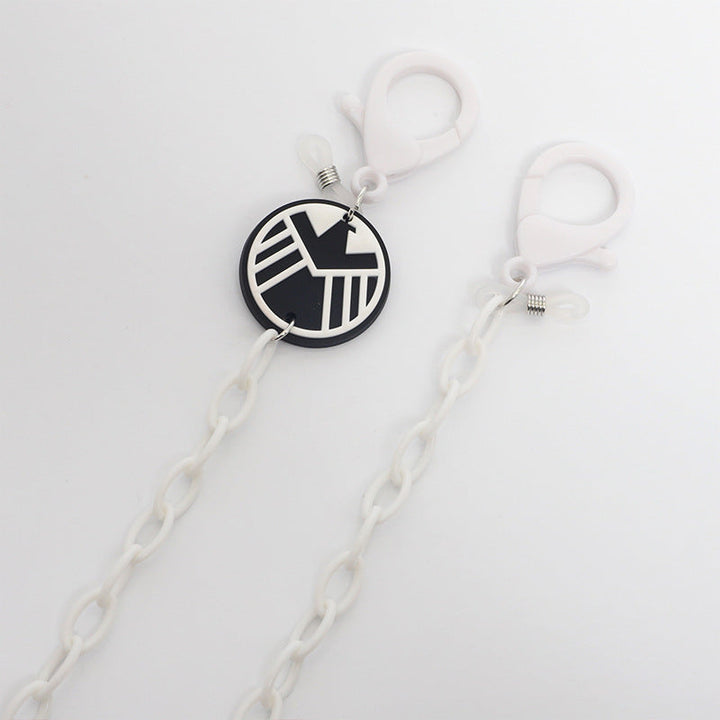 Superhero-Themed Eyewear Chain kalsten