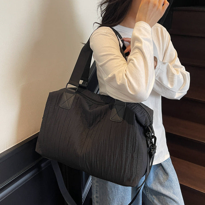Durable sports and travel bag with ergonomic design Kalsten