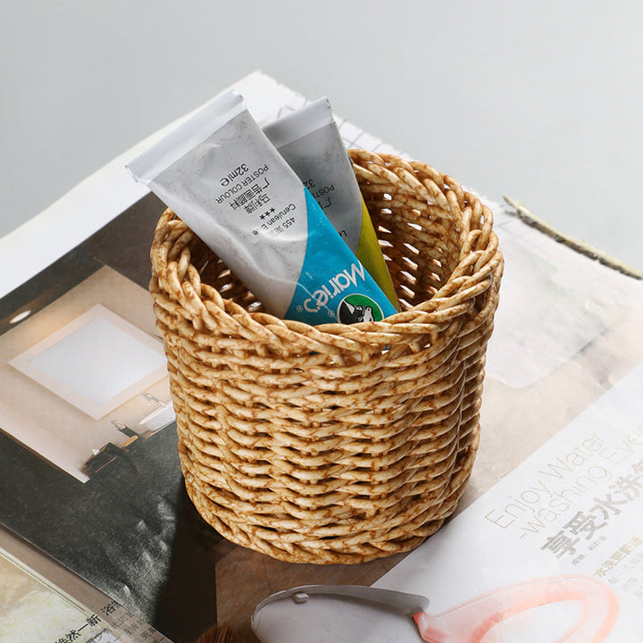 Handcrafted Round Wicker Storage Basket Kalsten