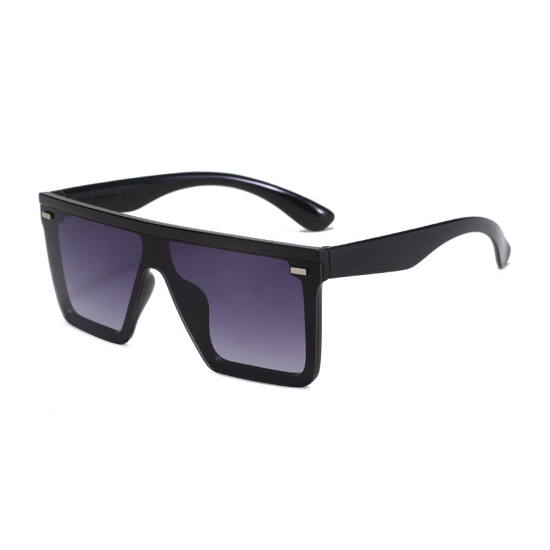 Women's Sporty Oversized Sunglasses with Modern Frame Kalsten