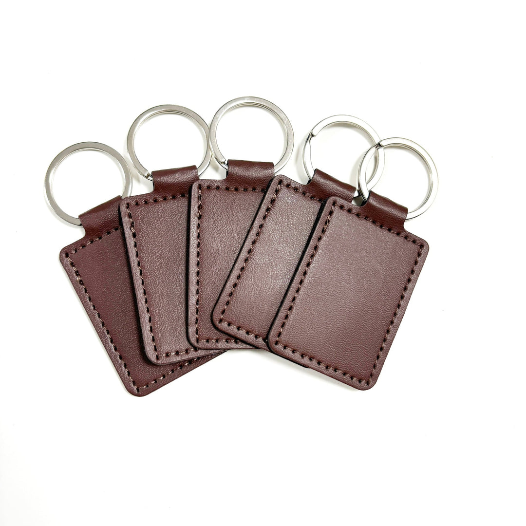 Unisex keychain made of high-quality synthetic leather with custom label Kalsten