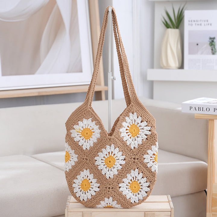 Crochet shopper with floral patterns Kalsten