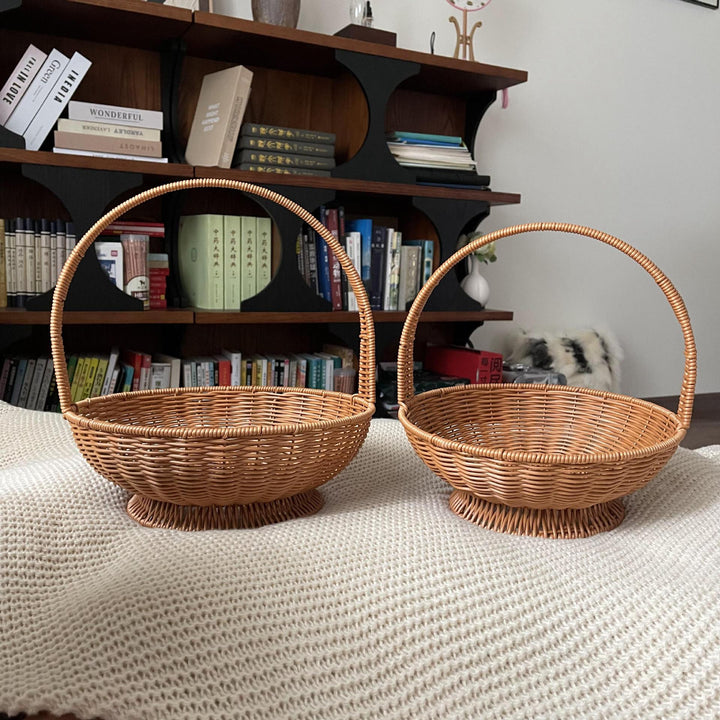Women's round pasture basket with practical handle Kalsten
