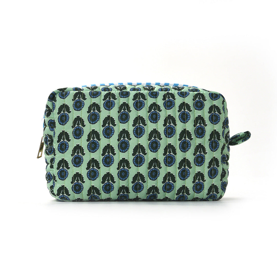 Cosmetic organizer with versatile compartments Kalsten