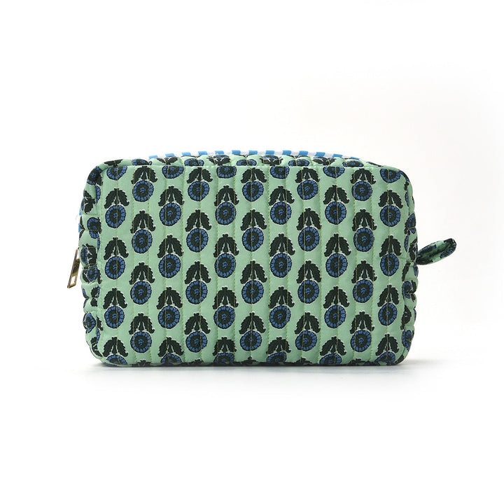 Cosmetic organizer with versatile compartments Kalsten