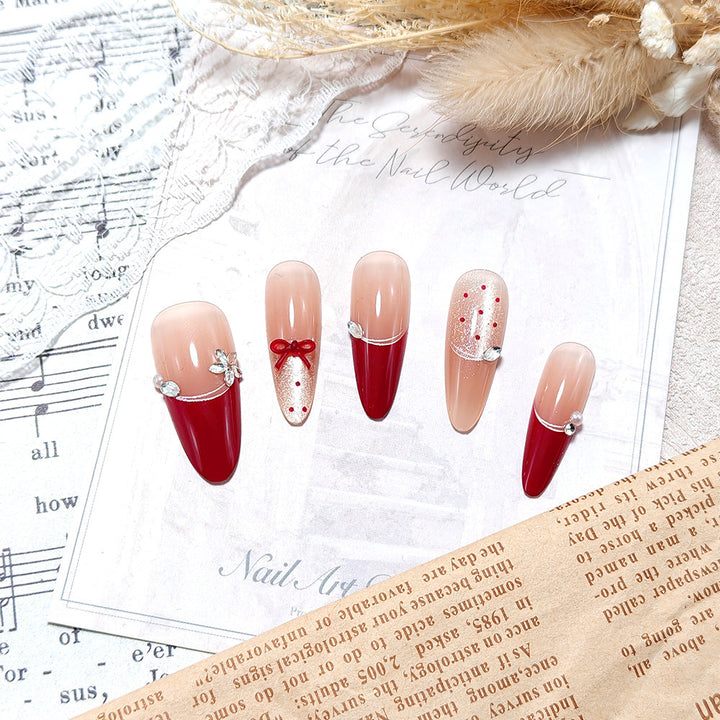 Elegant and Festive Artificial Nails Kalsten