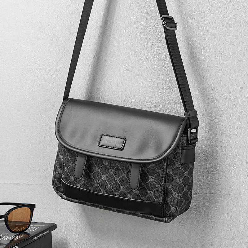 Stylish shoulder bag with multiple compartments Kalsten