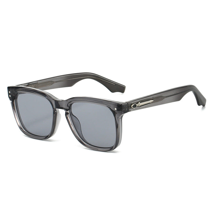 Ladies sunglasses in elegant rectangular design by Kalsten