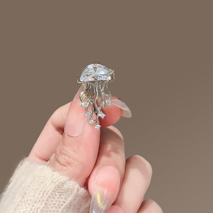 Elegant jellyfish brooch with sparkling crystals Kalsten
