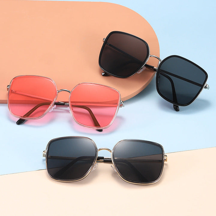 Ladies square sunglasses with luxurious metal frame and UV protection Kalsten