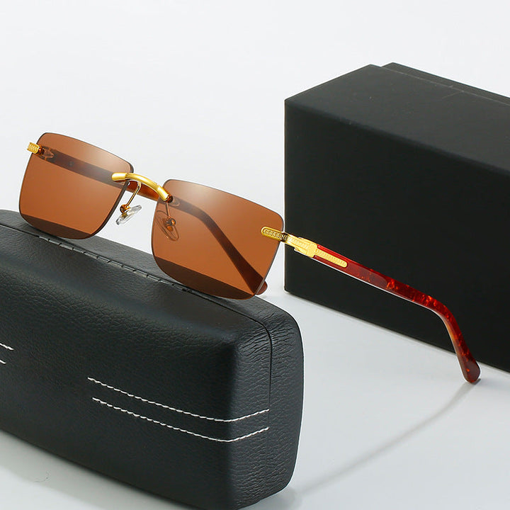 Women's fashionable sunglasses with a stylish, rectangular frame and elegant metal accents Kalsten