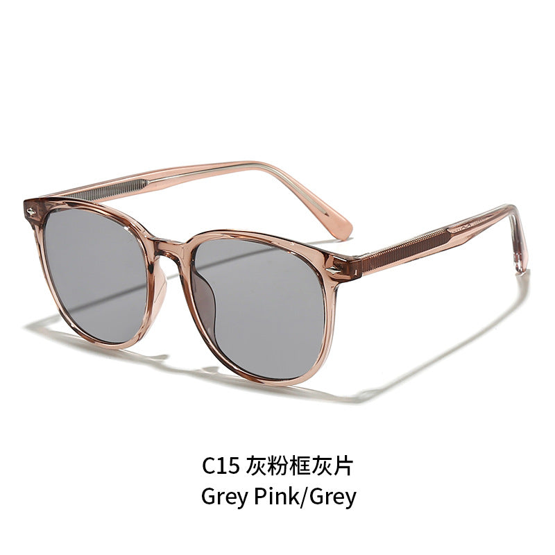 Women's fashionable sunglasses in elegant shape design Kalsten