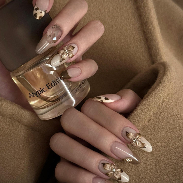 Artificial nail tips with Elegant 3D Design Kalsten