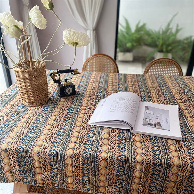 Decorative Geometric Pattern Table Cover