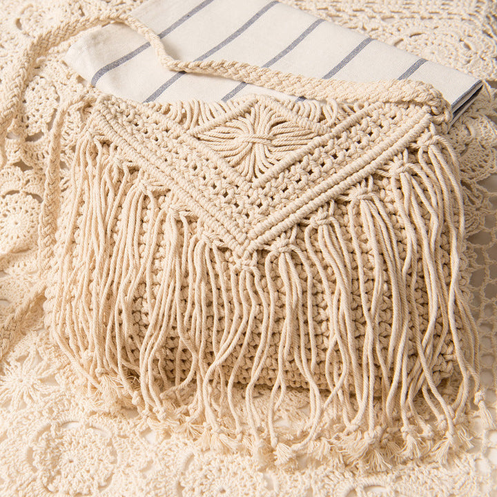 Macrame Handbag with Fringes and Adjustable Shoulder Strap Kalsten