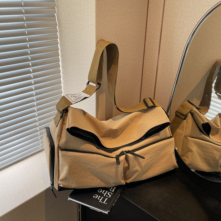 Sporty Shoulder Bag Kalsten
