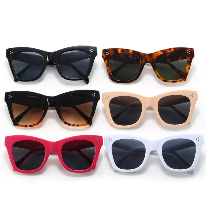 Ladies fashionable sunglasses in stylish Cat-Eye design Kalsten