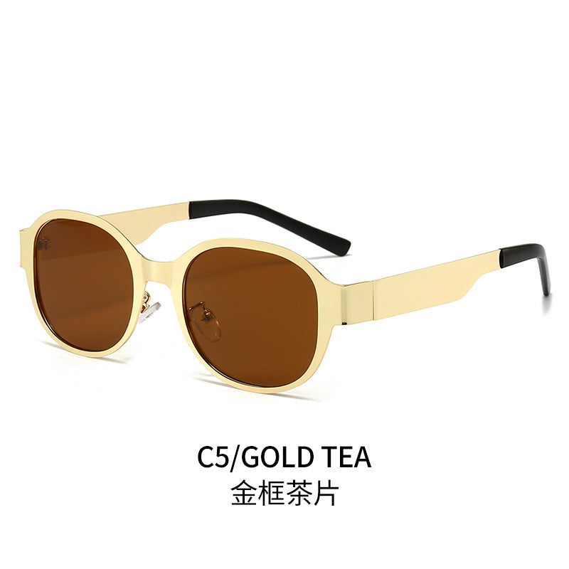 Women's Fashion Sunglasses in Stylish Accent Design Kalsten