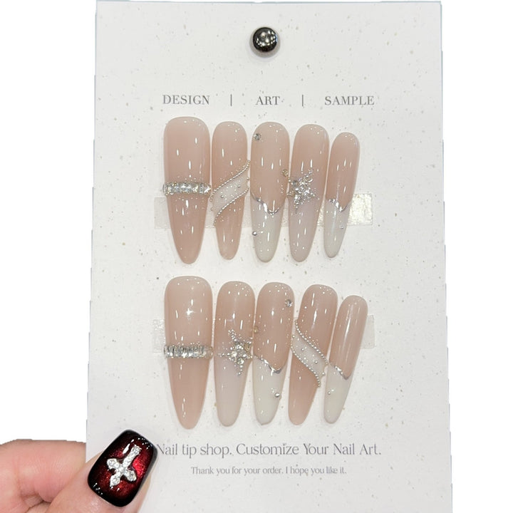 Glamorous Nail Art Kalsten