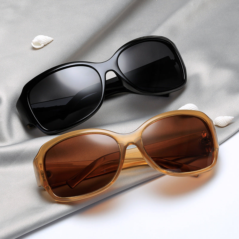 Ladies stylish oversized sunglasses with elegant pattern Kalsten