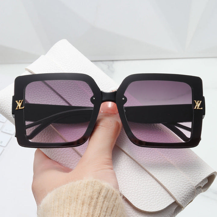 Women's fashionable square sunglasses with elegant design Kalsten