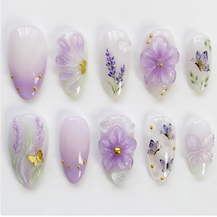 Elegant Floral Artwork Press-On Nails Kalsten