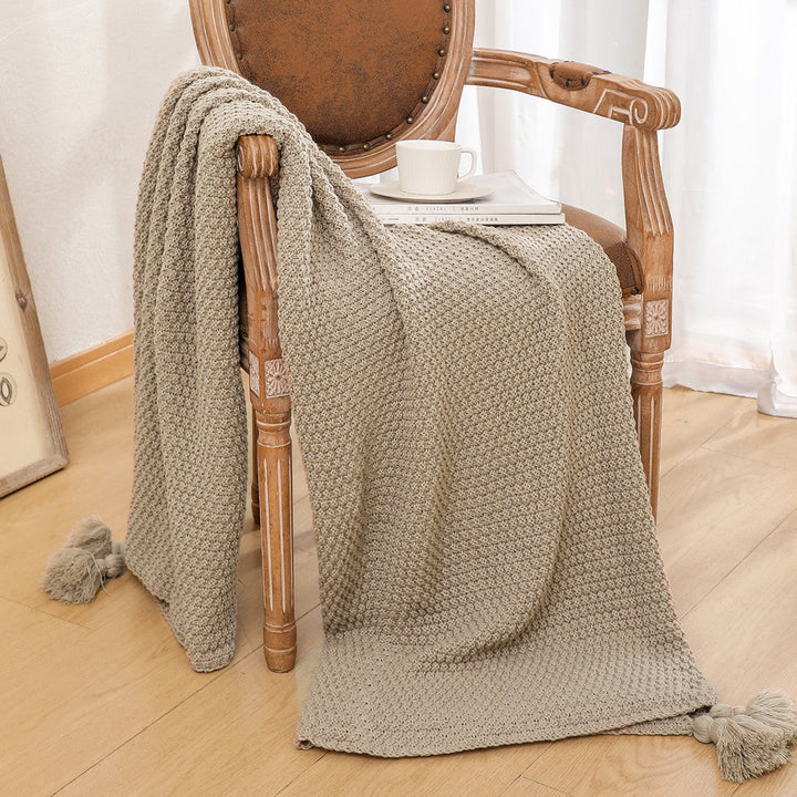 Women’s knitted blanket with decorative tassels Kalsten
