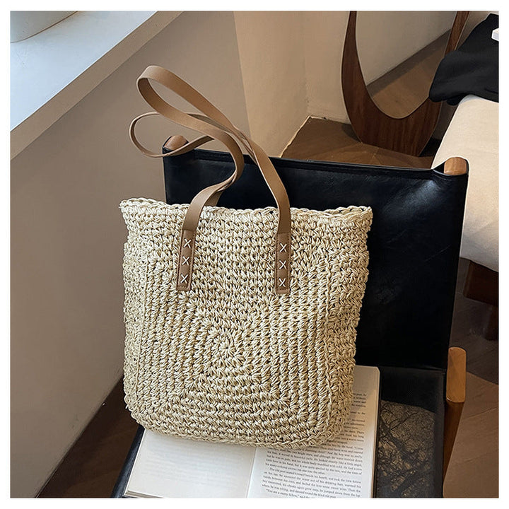 Braided beach bag with elegant leather details Kalsten