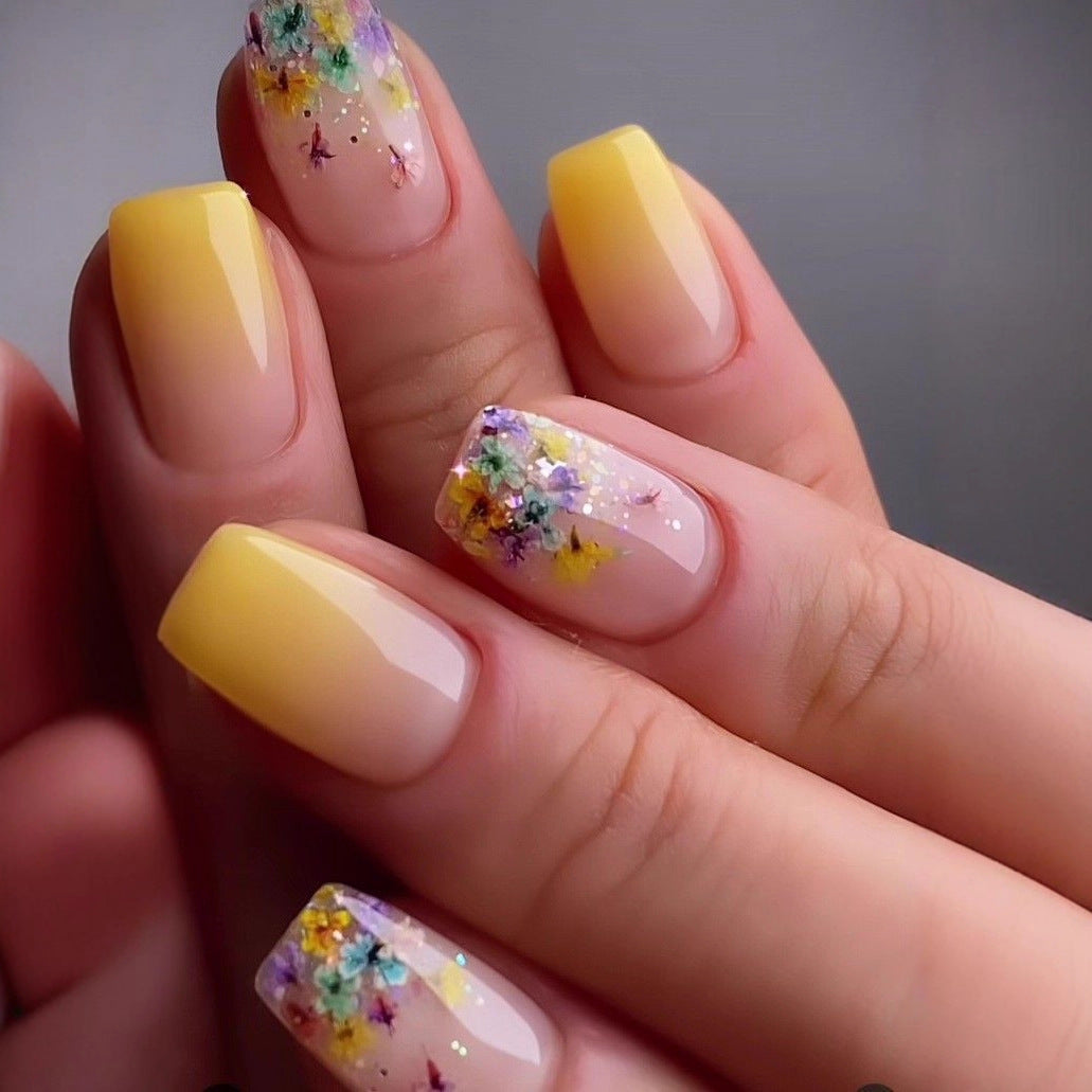 Artificial nails with floral design and glitter accents Acalora