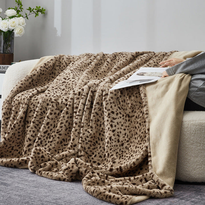 Women Cozy and Stylish Blanket Kalsten