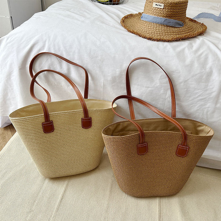Classic straw bag with leather accents Kalsten