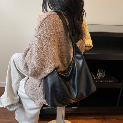 Soft Leather Slouchy Shoulder Bag Acalora