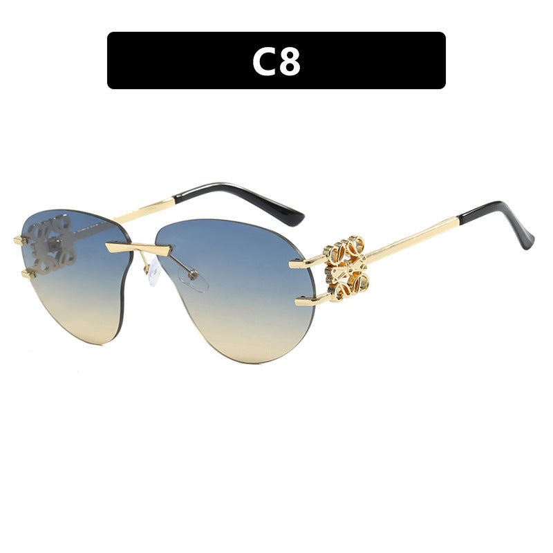 Women's fashionable sunglasses in elegant aviator style with gemstone details Kalsten