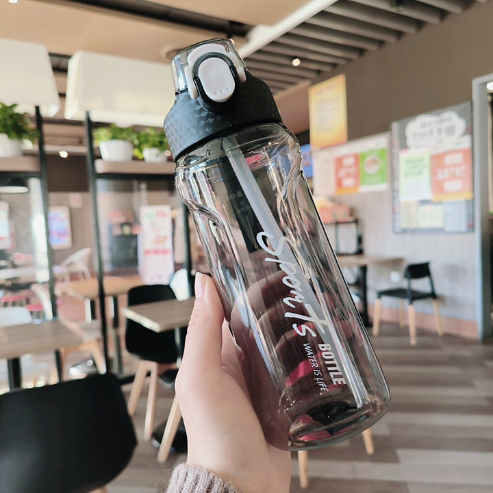 Women’s sporty water bottle with innovative closure Kalsten