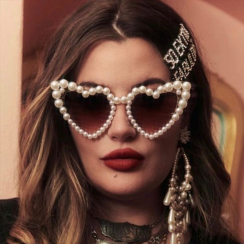 Women's Heart-Shaped Sunglasses with Pearl-Embellished Frame Kalsten