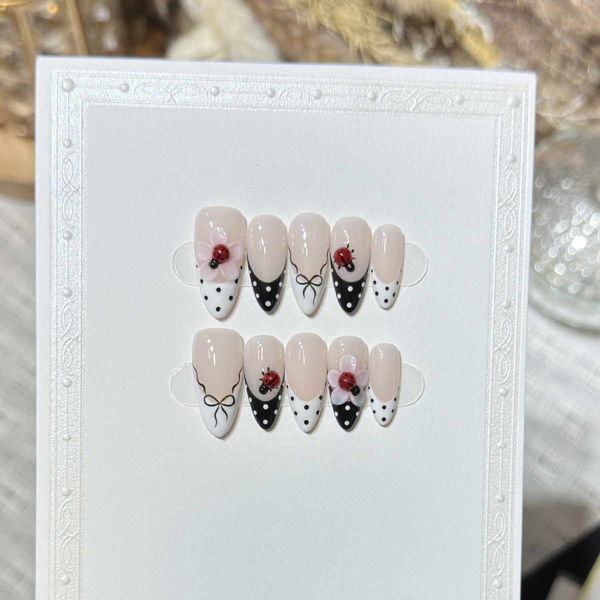 Reusable Press-On Nail Set Acalora