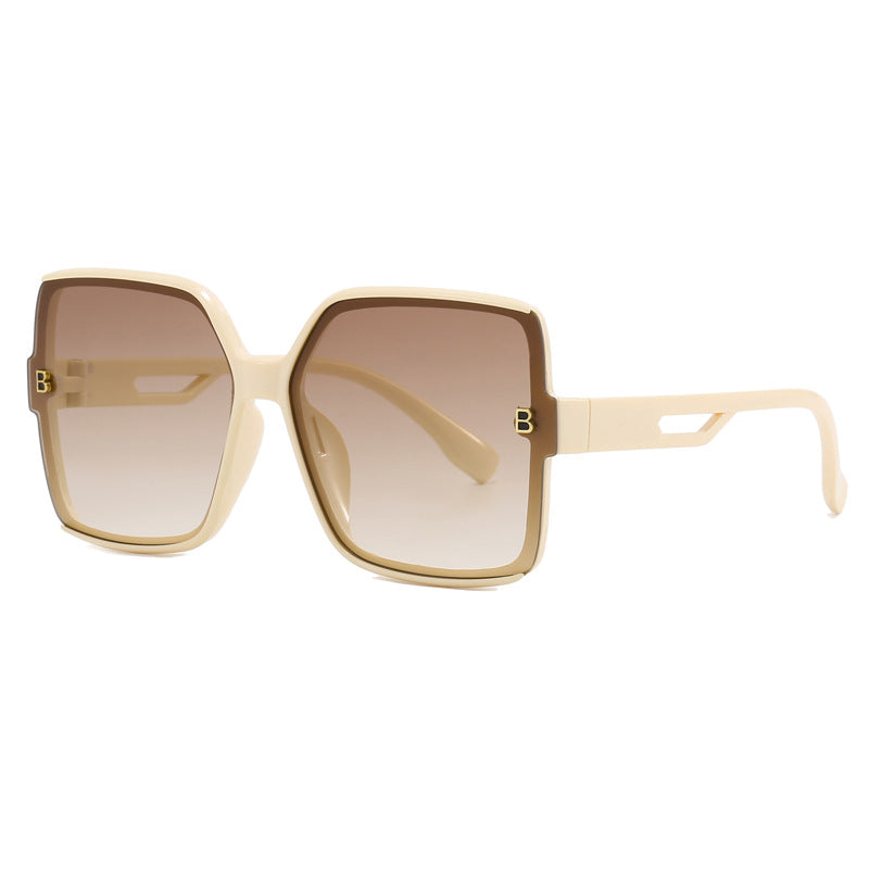 Women's fashionable oversized sunglasses with extravagant accents Kalsten