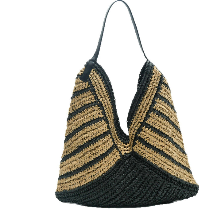 Shopping bag made of woven natural material with modern accents Kalsten