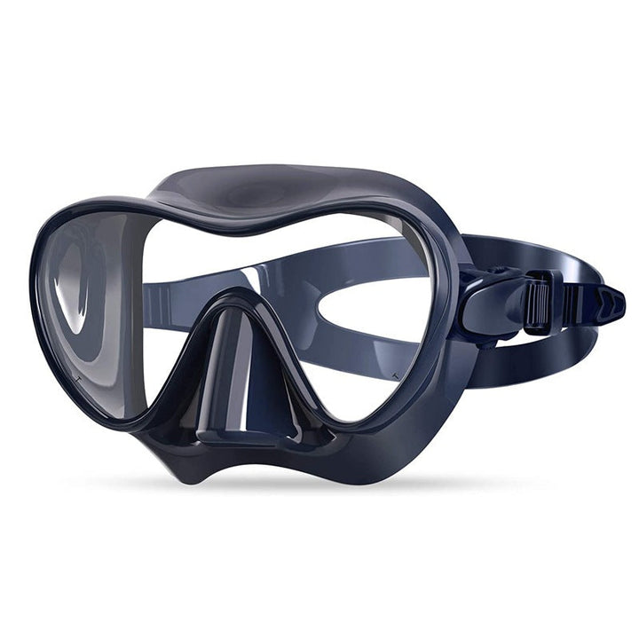 Diving mask with flexible silicone edge and clear field of vision Kalsten
