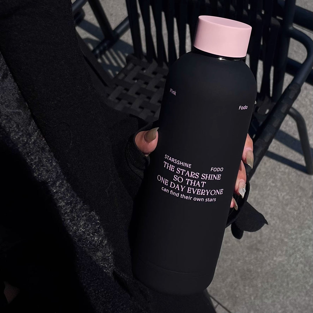 Women's insulated bottle with ergonomic design and practical carrying strap Kalsten