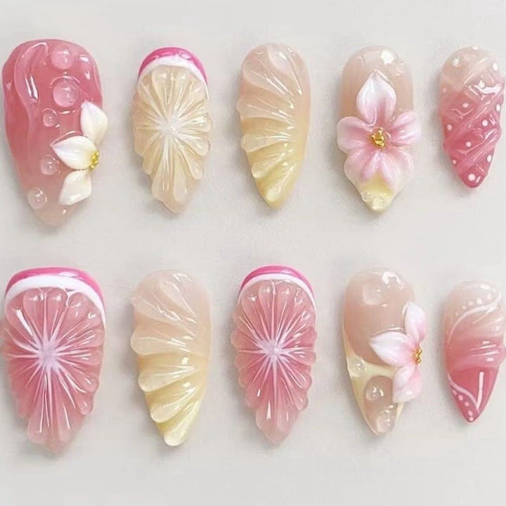 Elegant Artificial Nails with Botanical Designs Kalsten